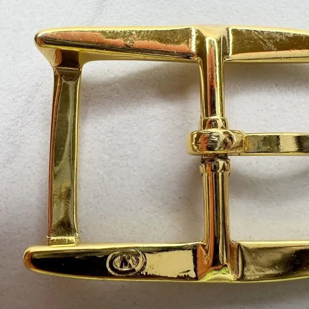 Vintage Gold Tone Simple Basic Belt Buckle for up to 1 Inch Belt